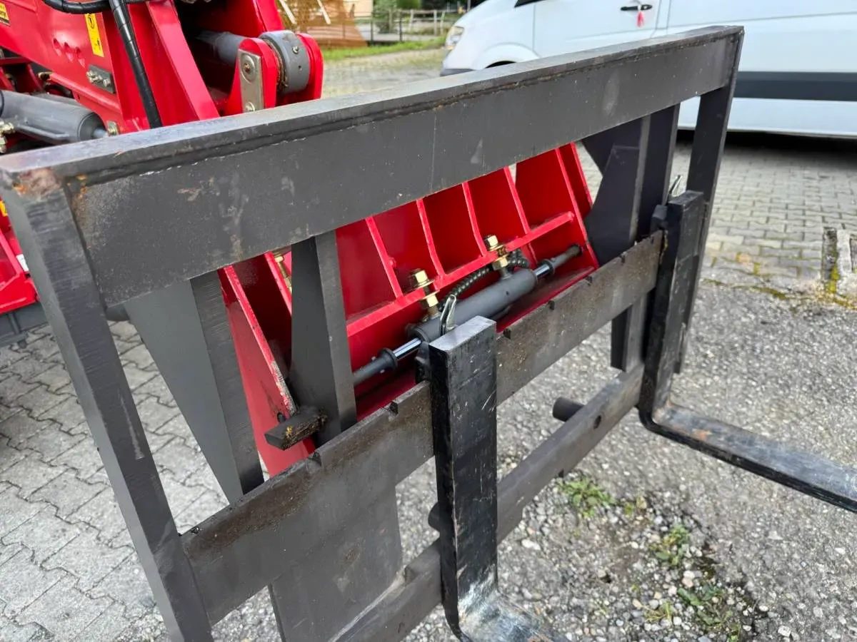 Bild von Wematik 816T Teleskop-Radlader. <a href="index.php?option=com_tags&view=tag&id[0]=26:gebraucht">Gebraucht</a>, <a href="index.php?option=com_tags&view=tag&id[0]=28:baumaschine">Baumaschine</a>, <a href="index.php?option=com_tags&view=tag&id[0]=29:radlader">Radlader</a>